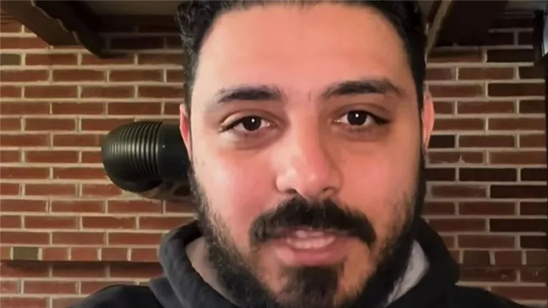  محامي يكشف رد فعل أسرة صاحب أغنية يا نبي سلام عليك وفيسبوك يحذفها نهائياً