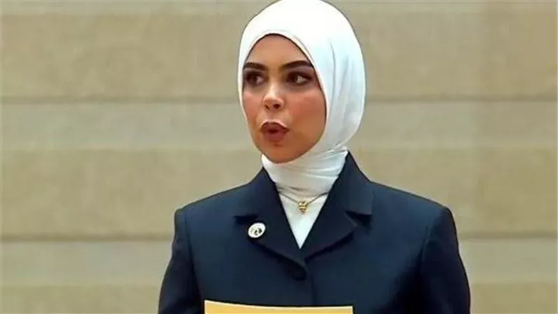  إصابة  النائبة سجى عمرو هندي وشقيقتها  في حادث انقلاب ميكروباص