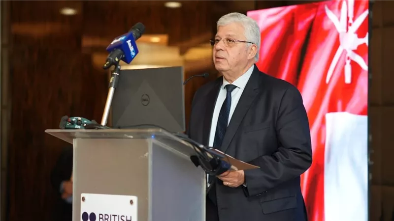 وزير التعليم العالي يعلن إطلاق منحة علماء المستقبل لدعم الطلاب المتميزين