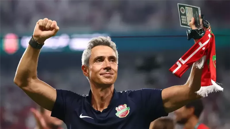 شباب الأهلي ضد الهلال.. مباراة تتصدر التريند بعد التعادل في دوري أبطال آسيا وباول سوزا يعلق
