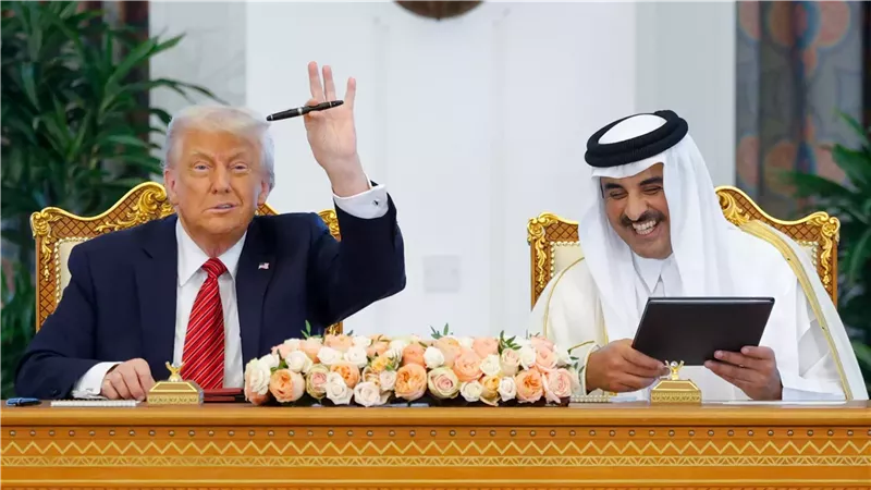 اتصال هاتفي بين أمير قطر وترامب لبحث تهدئة التوترات الإقليمية