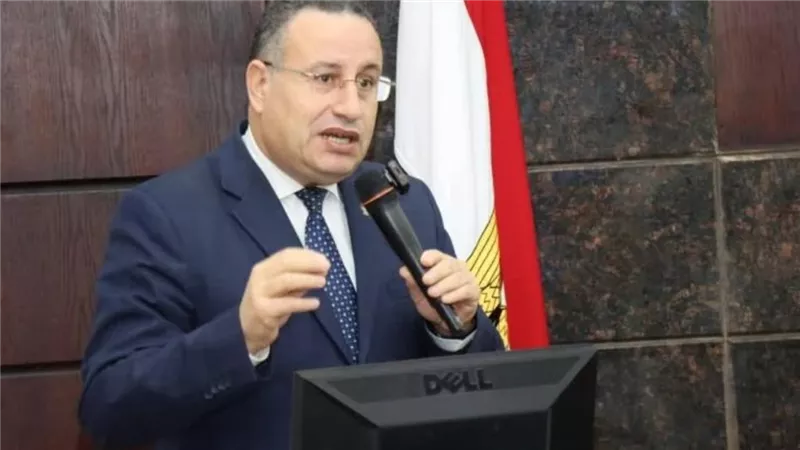 حركة تعيين قيادات بالجامعات المصرية  جديدة بقرار جمهوري ..  وزير التعليم العالي يعلن الأسماء والجامعات