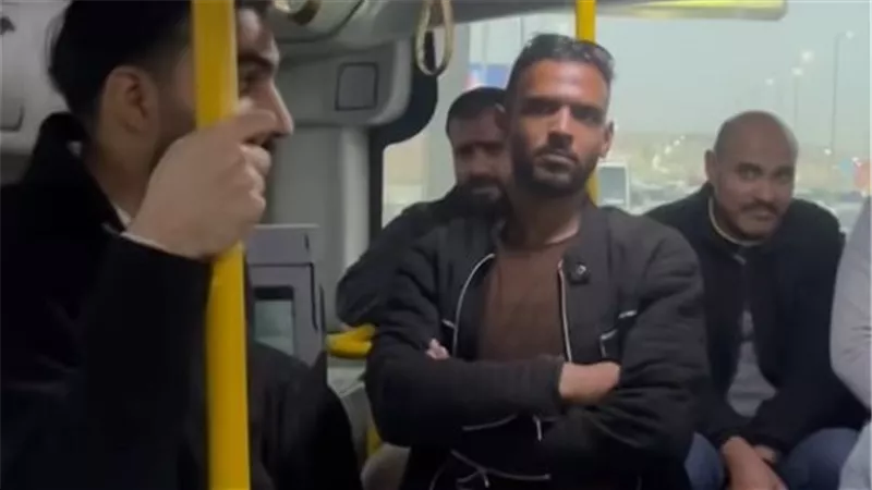 ظهور المتهم بواقعة  «تحرش الأتوبيس» على شاشة التلفزيون يشعل حاله من الغضب بين المصريين