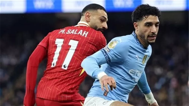 محمد صلاح يواجه عمر مرموش.. موعد مباراة ليفربول ومانشستر سيتي والقنوات الناقلة