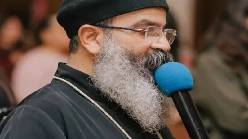 مصادر تؤكد عدم صحة روايات متداولة بشأن تغيير ديانة القمص تادرس عطية الله