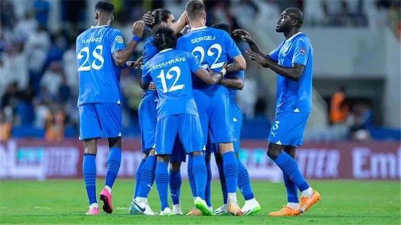التعاون ضد الهلال.. قمة في بطولة دوري روشن السعودي