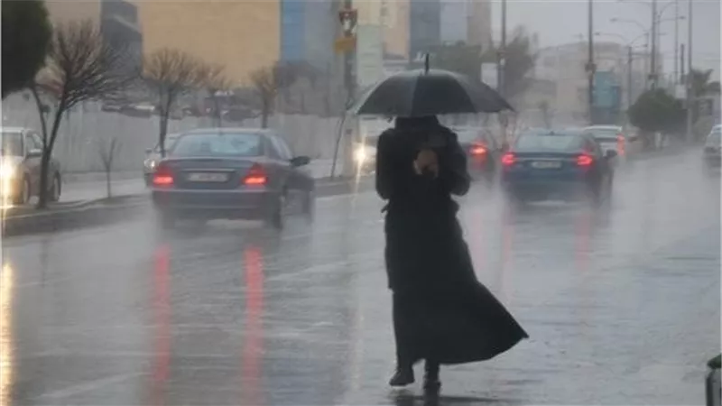 الأرصاد تعلن حالة الطقس الجمعة.. طقس شديد البرودة ليلا وسقوط أمطار بعده محافظات 