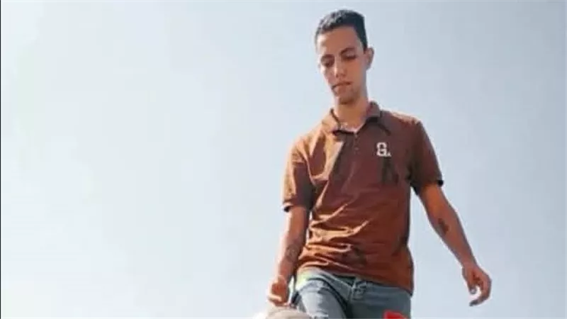 مينا نصحي لاعب ناشئي النادي الأهلي تحت 21 سنة في حوار مع 