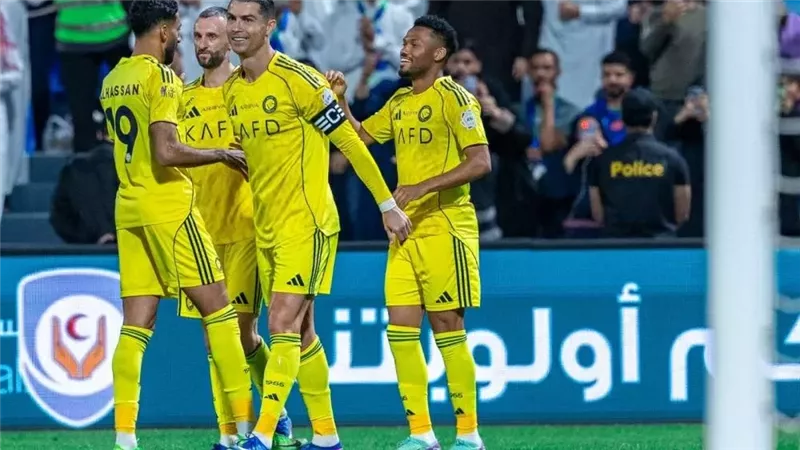 الخليج ضد النصر.. مواجهة قمة في الدوري السعودي 