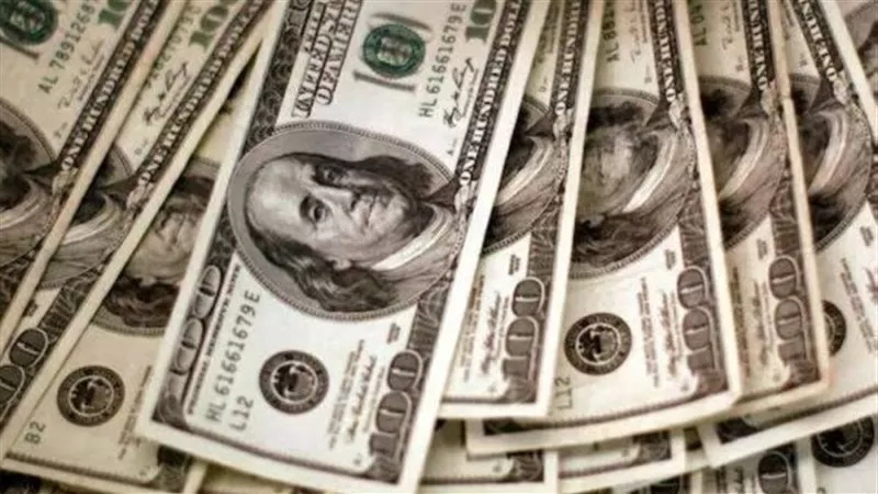 صعود سعر الدولار الأمريكي اليوم الأثنين في البنوك والسوق الموازية  بعد إندلاع الحرب عالمياً  