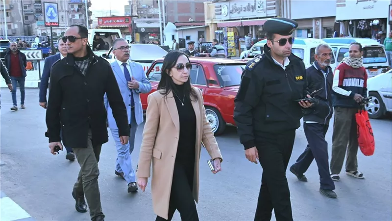 جهود محافظ البحيرة جاكلين عازر في متابعة الحالة الميدانية في المحافظة وشوارع دمنهور