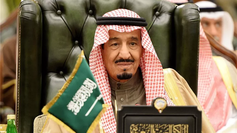 الدفاعات الجوية السعودية تتعامل مع تهديد باليستي في الرياض