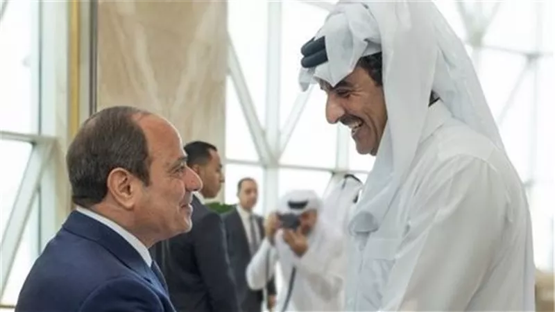 تَوَجُه الرئيس السيسي إلى الدوحة في قطر من أجل مساندة القيادة والشعب