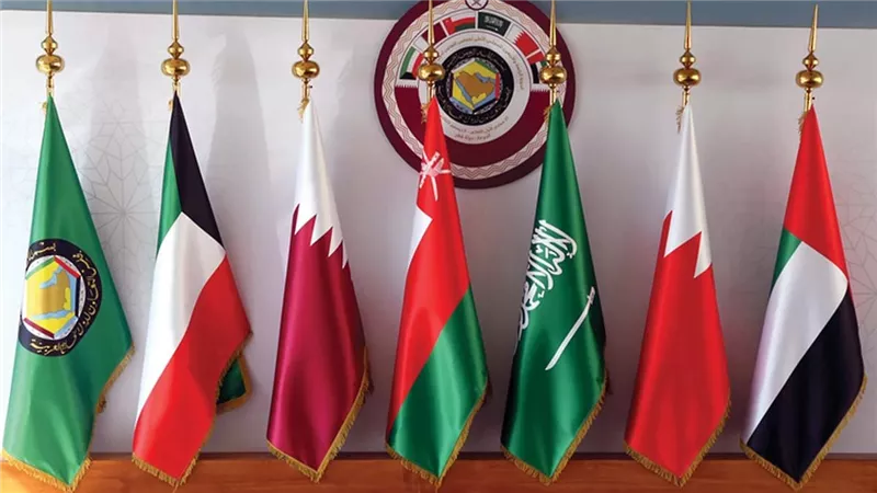 مجلس التعاون يؤكد الحل السياسي للأزمات ويعلن تمديد تأشيرات السعودية للمتضررين حتى 18 أبريل