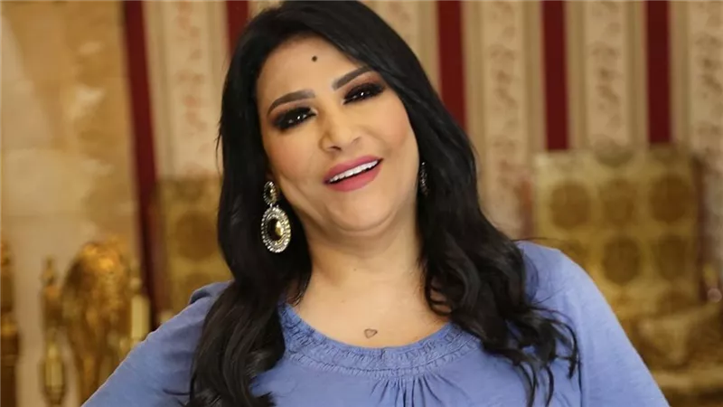 حبس الإعلامي أحمد رجب 6 أشهر وغرامة 50 ألف جنيه في قضية سب بدرية طلبة