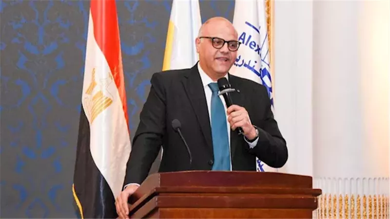 محافظ الإسكندرية يمنح إجازة استثنائية غدًا لذوي الهمم والأمهات بسبب سوء الطقس