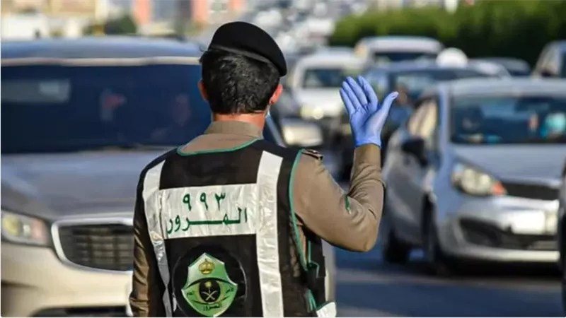 السعودية تقر غرامات مالية تصل إلى 300 ريال سعودي عند تكرار المخالفات المرورية علي الطرق
