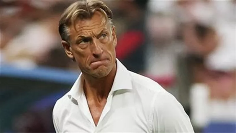 هيرفي رينارد يقترب من الرحيل عن تدريب منتخب السعودية قبل كأس العالم 2026