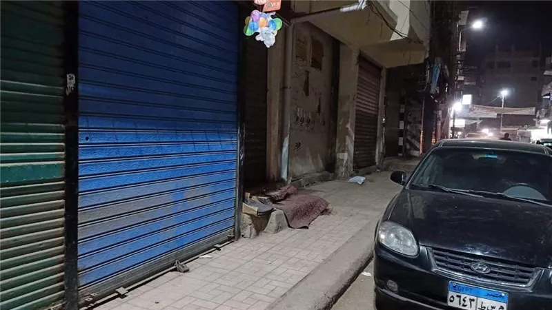 الأنشطة المستثناة من قرار الإغلاق تُطبق غدًا السبت مع بدء غلق المحلات 9 مساءً رسميًا