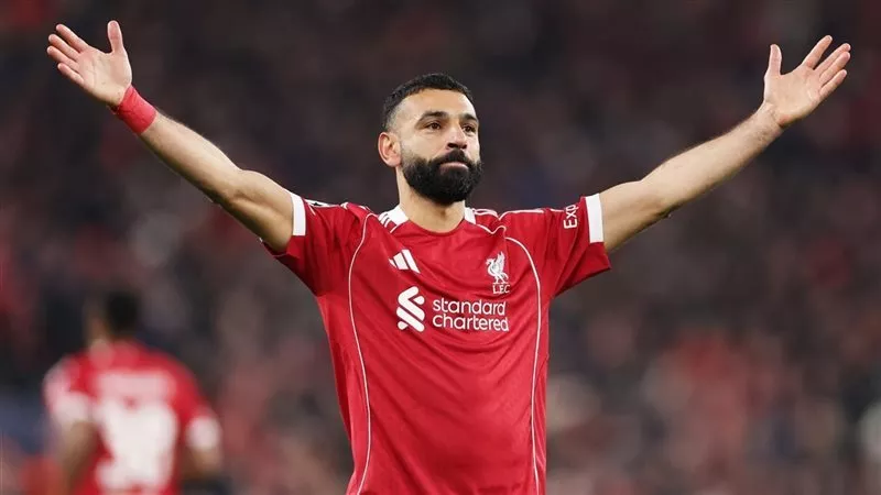 كاراجر يصنف محمد صلاح ضمن أفضل 3 أساطير في تاريخ ليفربول مع إعلان رحيله نهاية الموسم