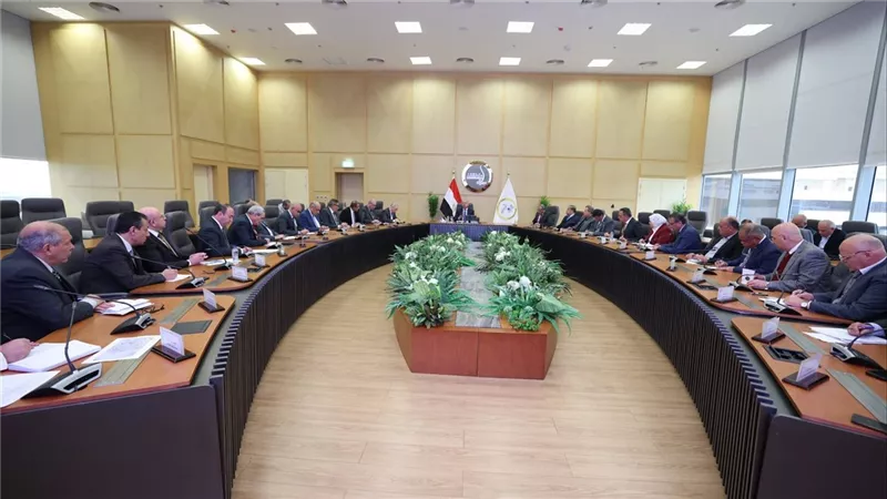 السكة الحديد تلجأ لإيقاف تشغيل عدد من القطارات من أجل ترشيد الكهرباء