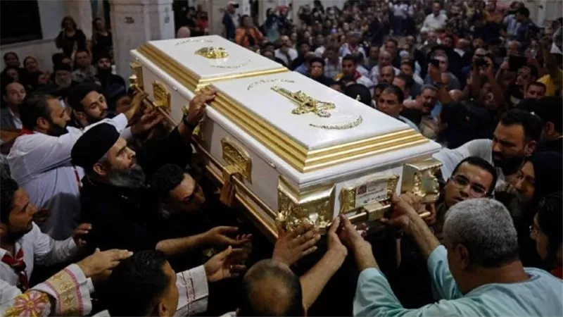 مصرع منال ونجليها مينا ويوسف في حادث تصادم مروع بقنا بعد احتفالات أحد السعف