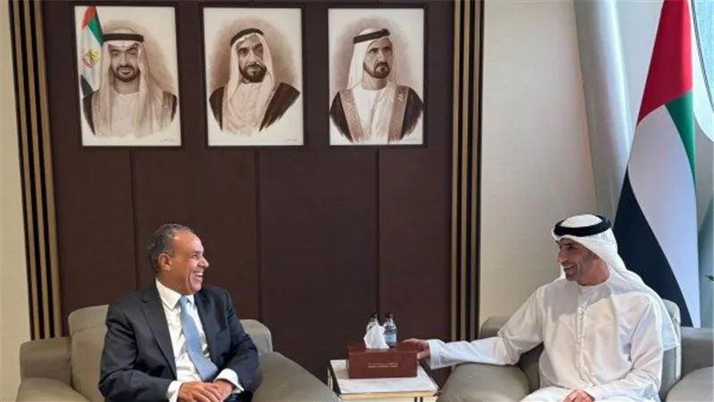 مصر والإمارات تبحثان تعزيز الاستثمارات والشراكة الاقتصادية وتأكيد نمو التعاون المشترك