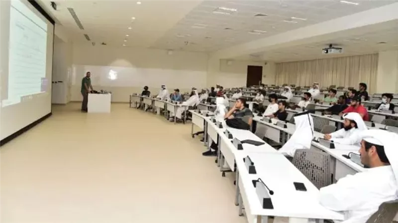 جامعة قطر: لا إجازة نهاية أسبوع مطولة والدراسة مستمرة وفق الجدول الرسمي دون تغيير
