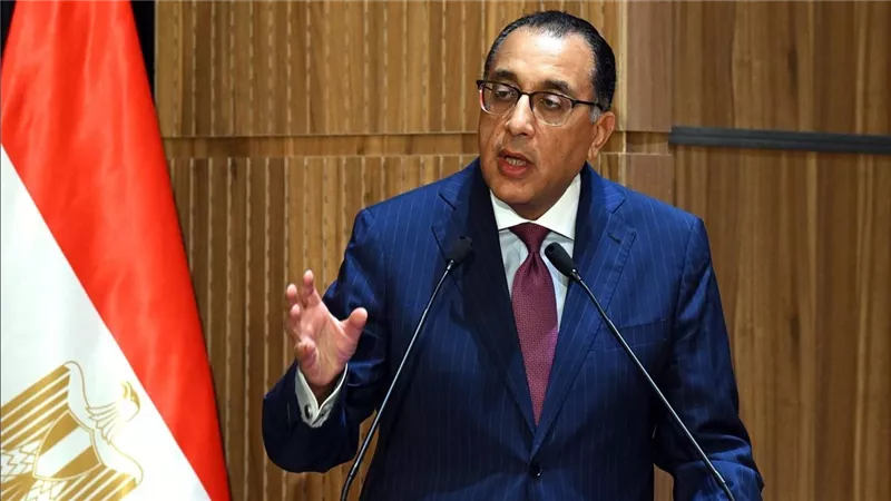 مواعيد غلق المحلات بعد تطبيق التوقيت الصيفي 2026 استمرار الإغلاق الساعة 11 مساءً دون تغيير