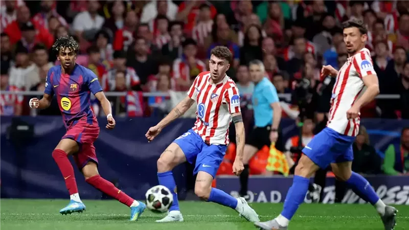 برشلونة يخرج من دوري أبطال أوروبا على يد لاعبي أتلتيكو مدريد