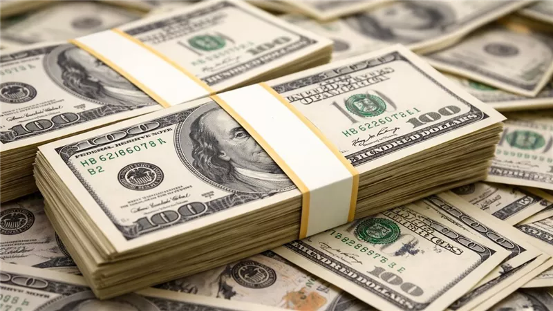 تحركات سعر الدولار اليوم في مصر بين البنوك الرسمية والسوق الموازية وسط حالة من الترقب