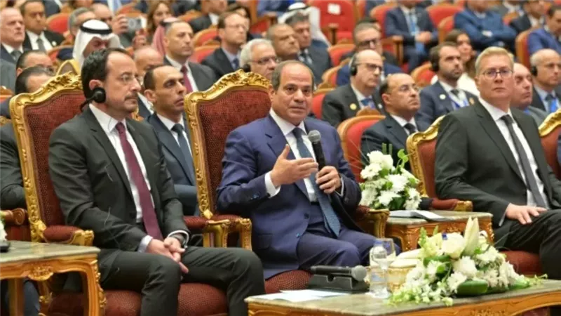 الرئيس السيسي يجري اتصالا هاتفيا مع رئيس الوزراء المجري اليوم