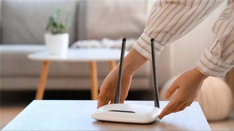 حلول فعالة لتسريع شبكة Wi-Fi في المنزل والتخلص من بطء الإنترنت نهائيًا