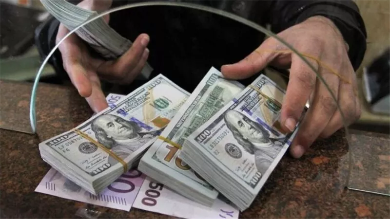 سعر الدولار اليوم أمام الجنيه في البنوك والسوق الموازية مساء الاثنين 31 أغسطس 2026