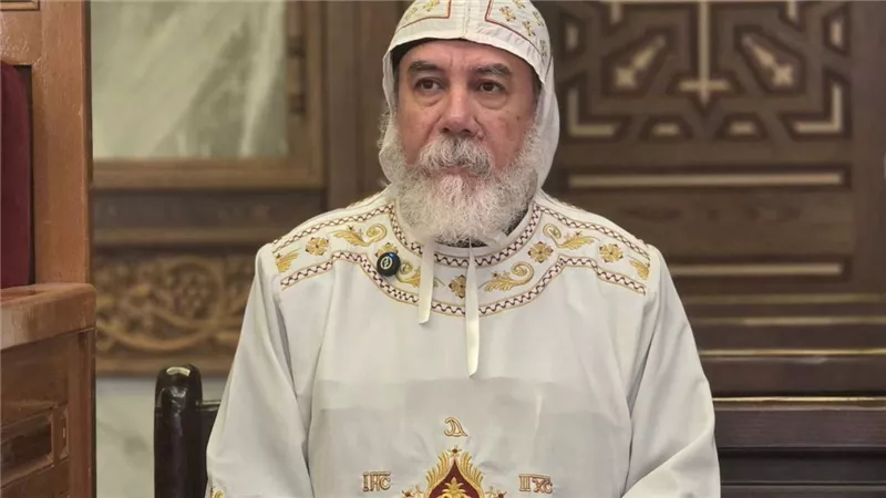 الأنبا كاراس يترأس قداسًا خاصًا لطلاب الإعدادية والدبلومات الفنية بمرسى مطروح غدًا