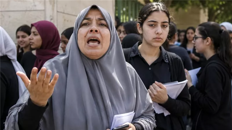 المديريات التعليمية تمنع تحصيل رسوم تصوير أسئلة امتحانات أكتوبر