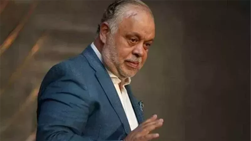 أشرف زكي يتحرك قانونيًا ضد حساب نشر صورًا مفبركة مسيئة لفنانات على مواقع التواصل