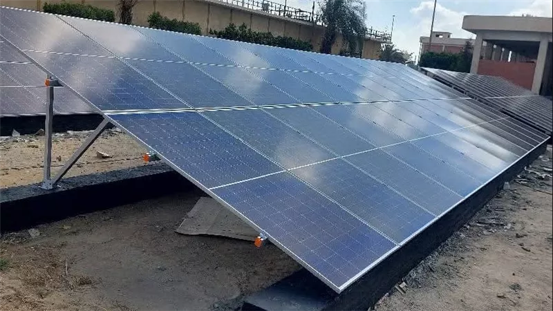 الألواح الشمسية في مصر.. الأسعار وضوابط التركيب وتوسع جديد بمحطات القناة