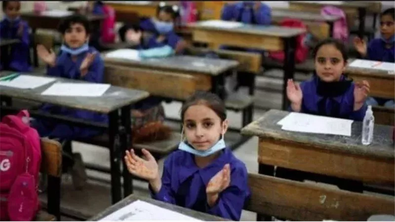 مراجعة درجات صفوف النقل رسميًا خلال 15 يومًا ورد الرسوم عند زيادة النتيجة