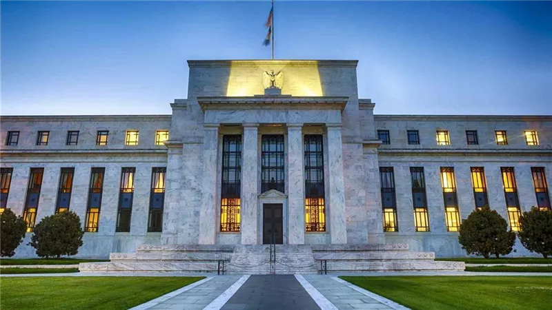 الاحتياطي الفيدرالي يثبت الفائدة بين 3.5% و3.75% للمرة الرابعة على التوالي