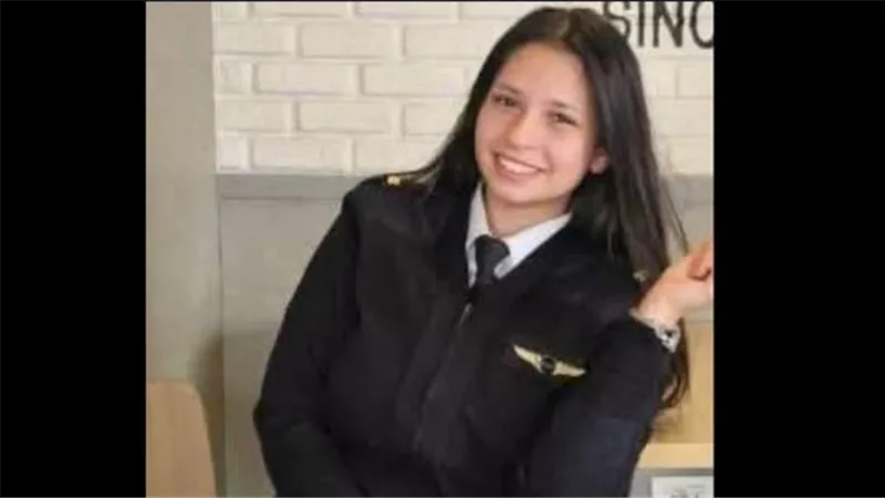 وزارة الطيران المدني تصدر بيان عقب وفاة المتدربة منار أشرف في حادث طائرة التدريب بأكتوبر