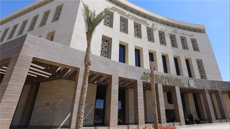 التعليم: عودة طلاب سوهاج المتورطين مشروطة بإصلاح تلفيات المدرسة