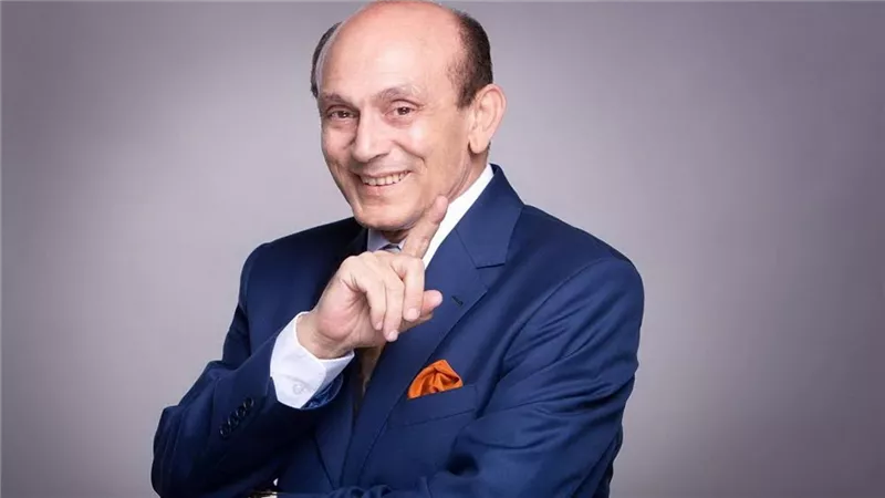 مصدر مقرب ينفي دخول محمد صبحي العناية المركزة وتدهور حالته الصحية