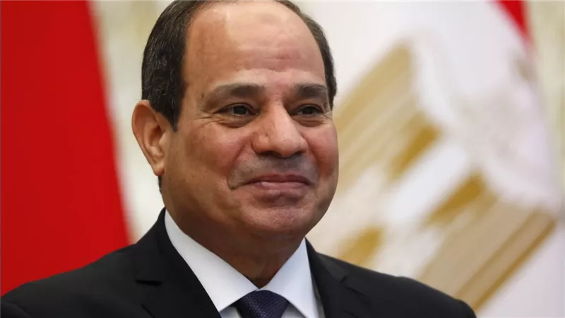 الرئيس السيسي يصدر قرارًا جمهوريًا بزيادة المعاشات 15% من أول يوليو