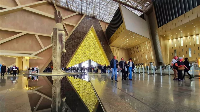 تحقيقات تكشف إعادة بيع تذاكر المتحف المصري الكبير والاستيلاء على نحو 4.9 مليون جنيه