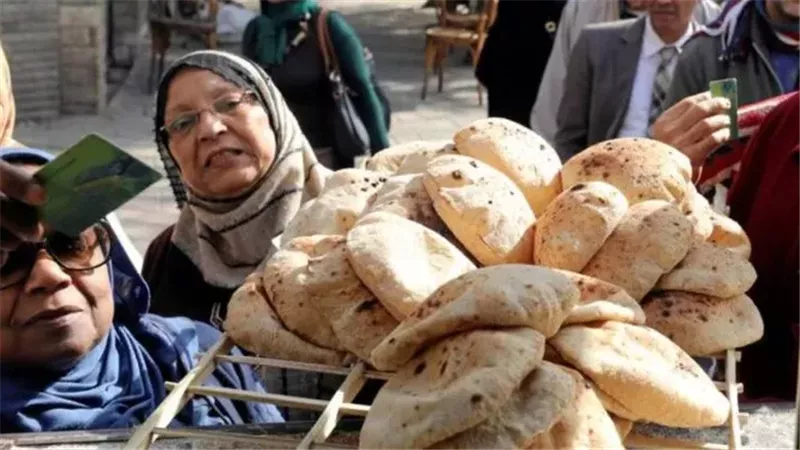 أصحاب المخابز البلدية يطالبون بمهلة قبل تطبيق منظومة الخصم المباشر للدقيق المدعم أول يوليو