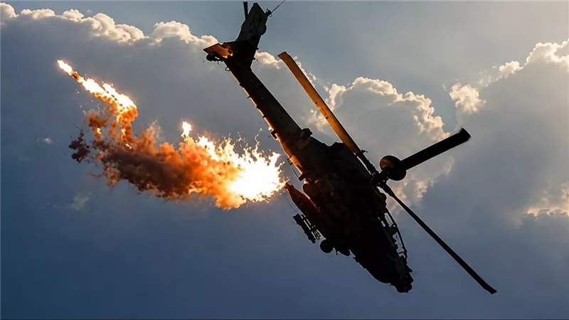 مروحية أرامكو تسقط في رأس تنورة ووفاة 14 سعوديًا وفتح تحقيق عاجل في الحادث