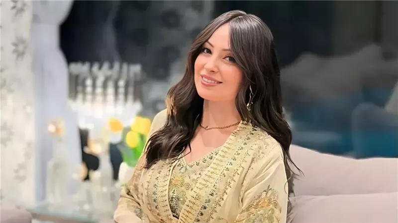 نرمين الفقي تحرر بلاغًا بسرقة سلسلة من فيلتها في الشيخ زايد