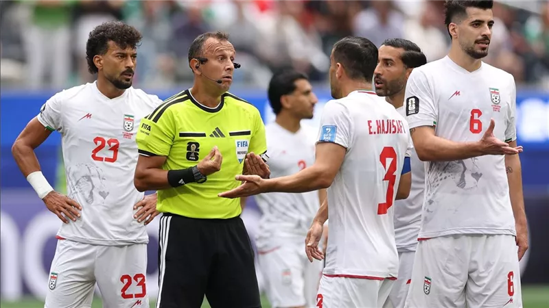 دعوى قضائية بمليار دولار ضد فيفا بسبب هدف إيران الملغي أمام مصر