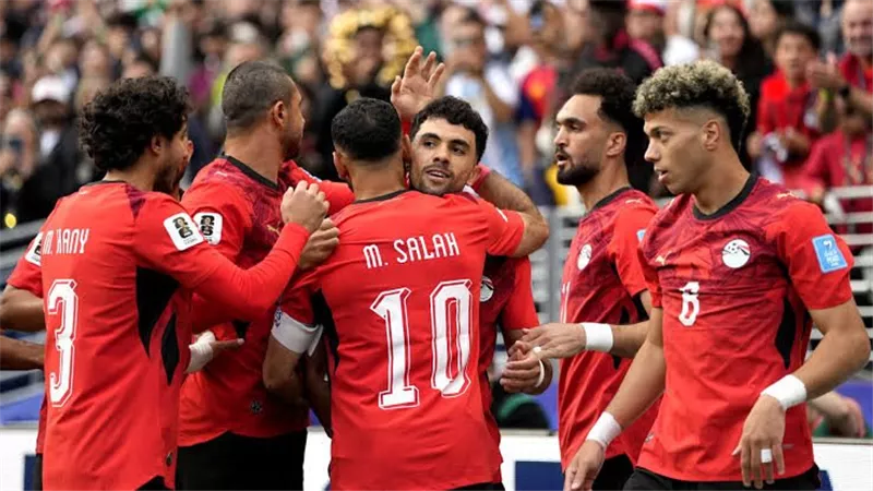 مصر تنهي الشوط الأول متقدمة على أستراليا في دور الـ32.. والذكاء الاصطناعي يقترب من توقع النتيجة